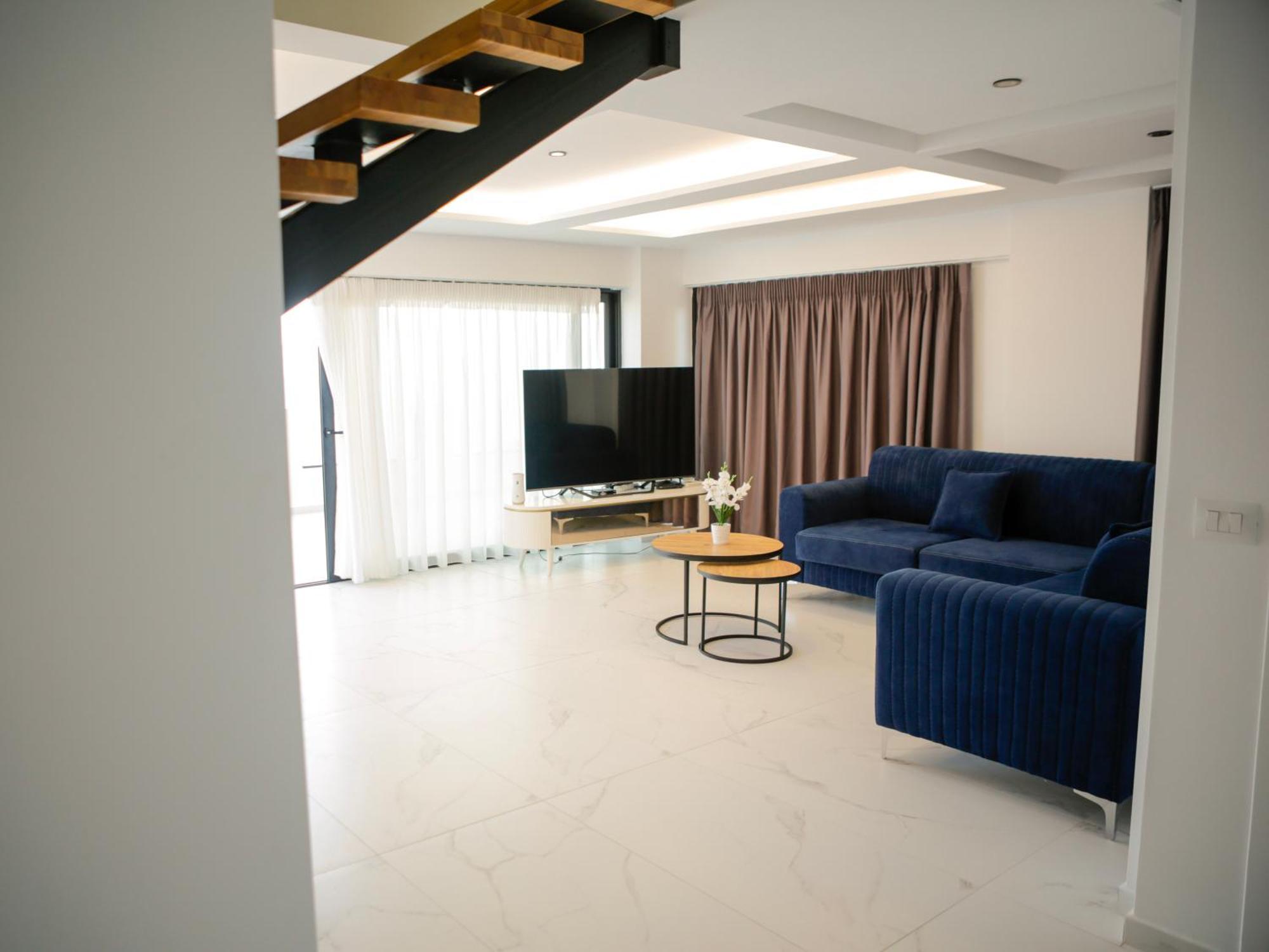 סרנדה Matias Apartments מראה חיצוני תמונה